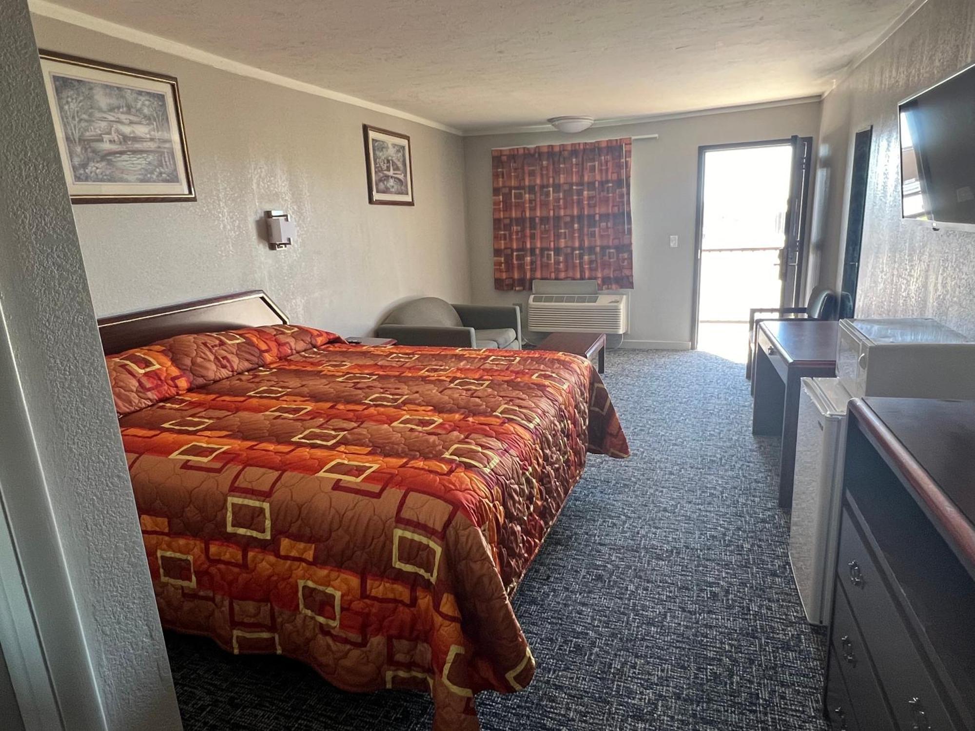 Hotel 81 El Reno Kültér fotó